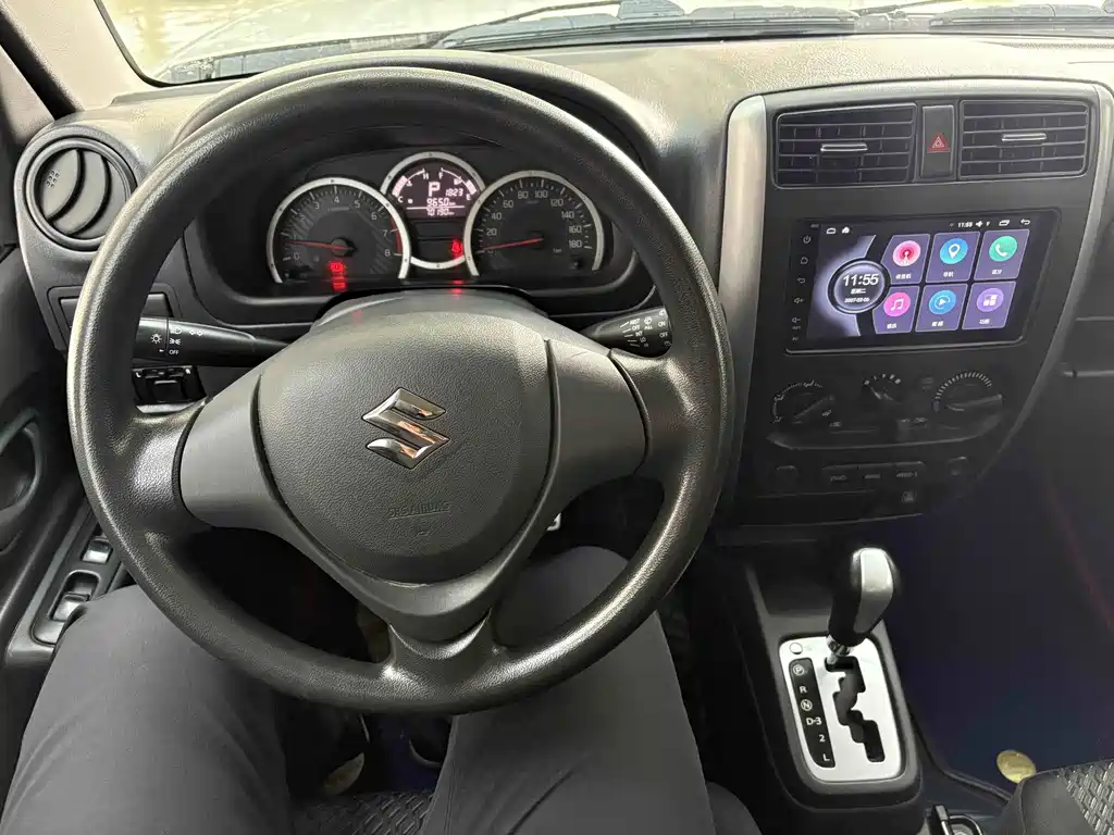 Suzuki Jimny — миниатюра 5