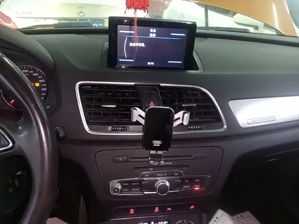 Audi Q3 — миниатюра 13