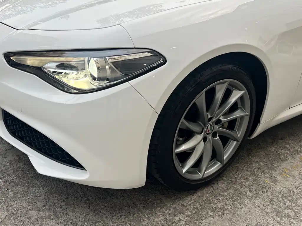 ALFA ROMEO GIULIA
