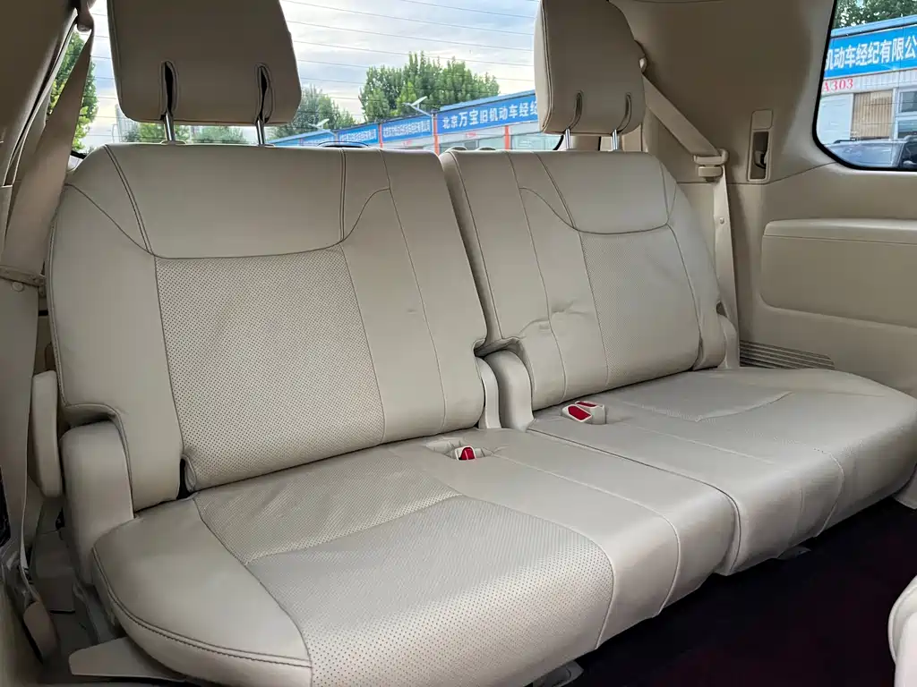 Lexus LX — миниатюра 12