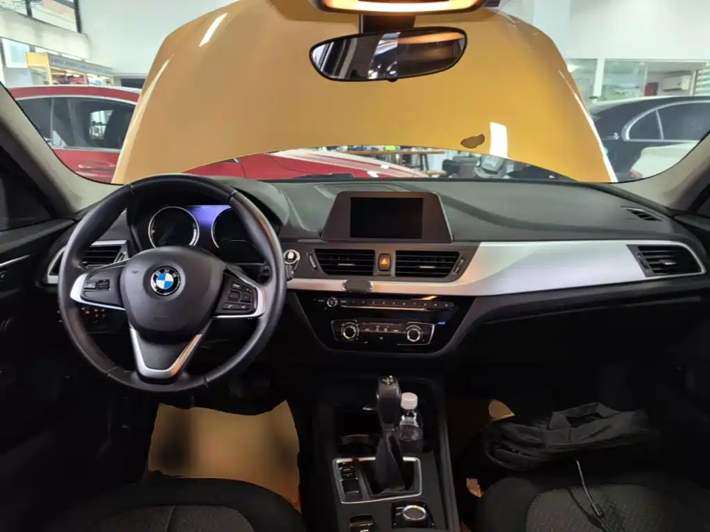 BMW 1 Series — миниатюра 10