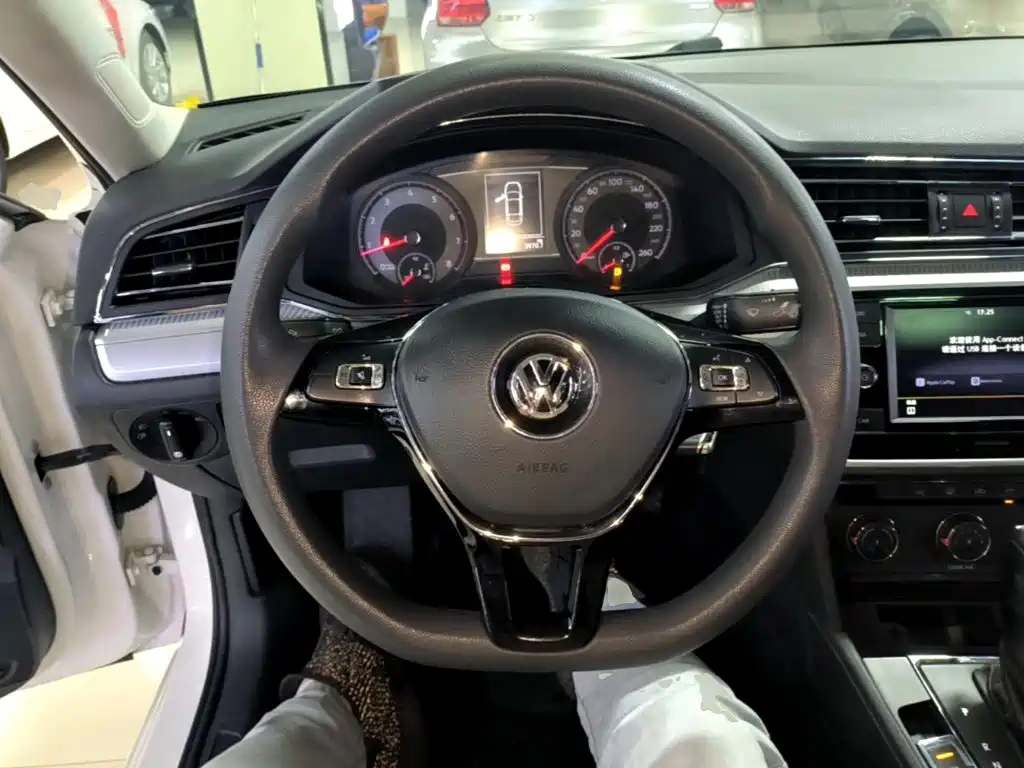Volkswagen Lamando — миниатюра 11
