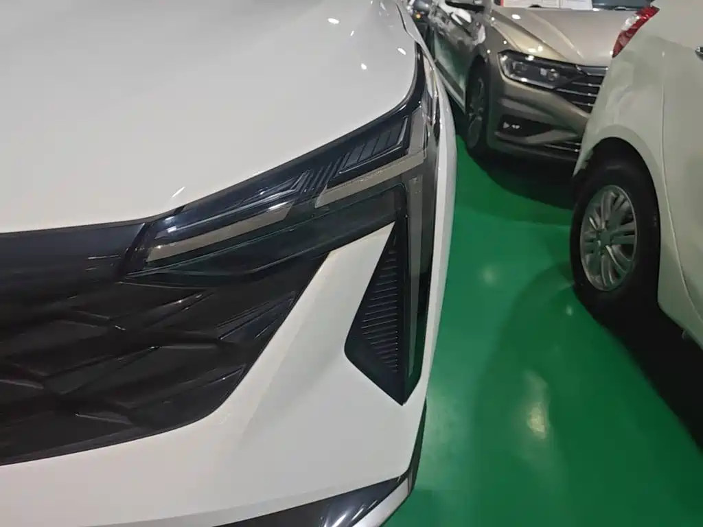 Geely Boyue — миниатюра 24