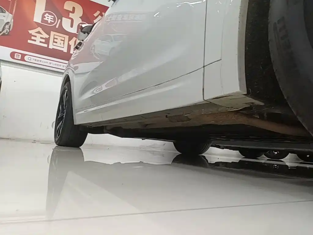 Li Auto Li L7 — миниатюра 21