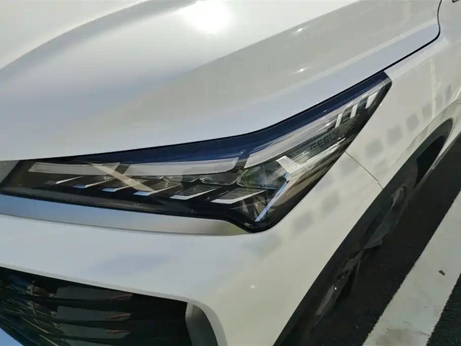 GEELY AUTOMOBILE BINYUE