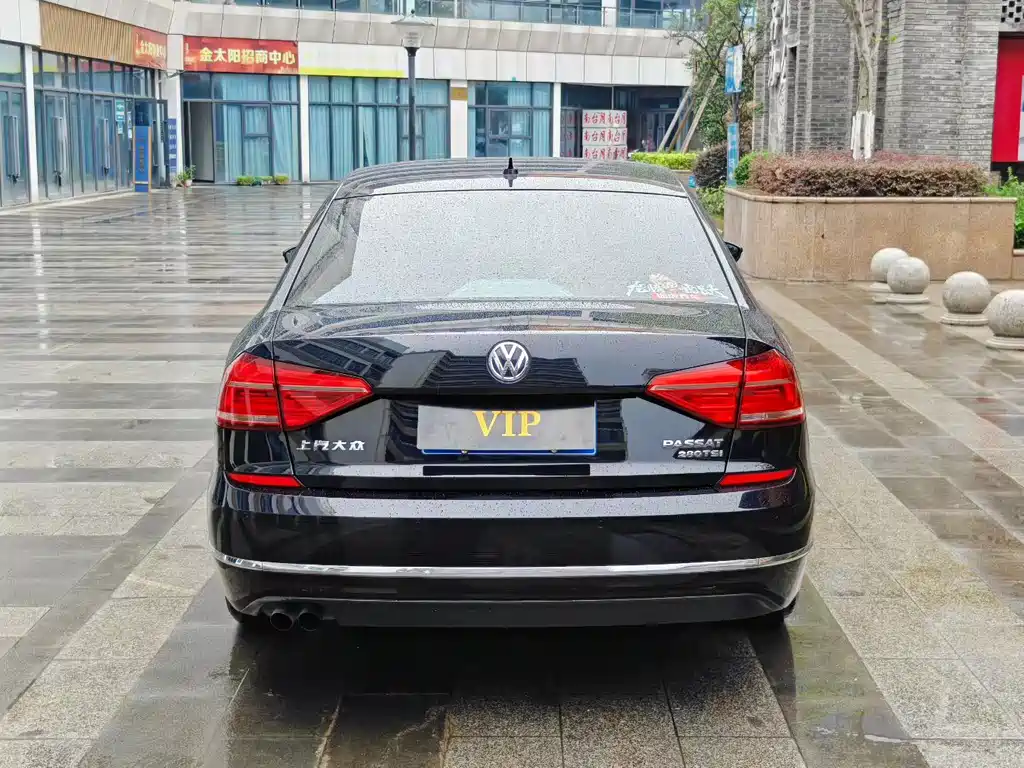 Volkswagen Passat 2017 280TSI DSG