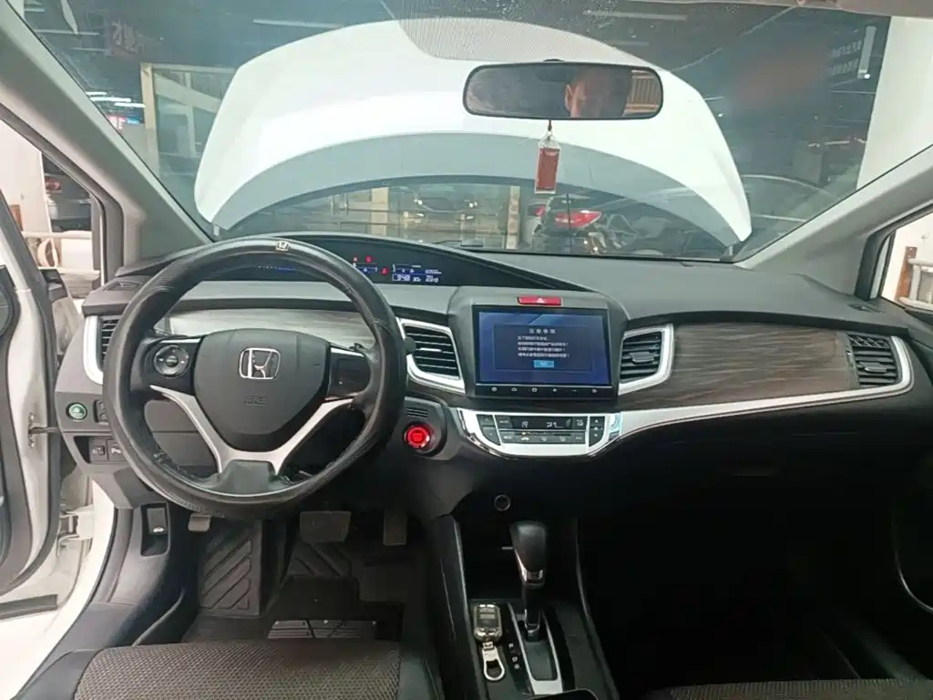 Honda Jade 2017 1.8L AT Comfort 5 мест