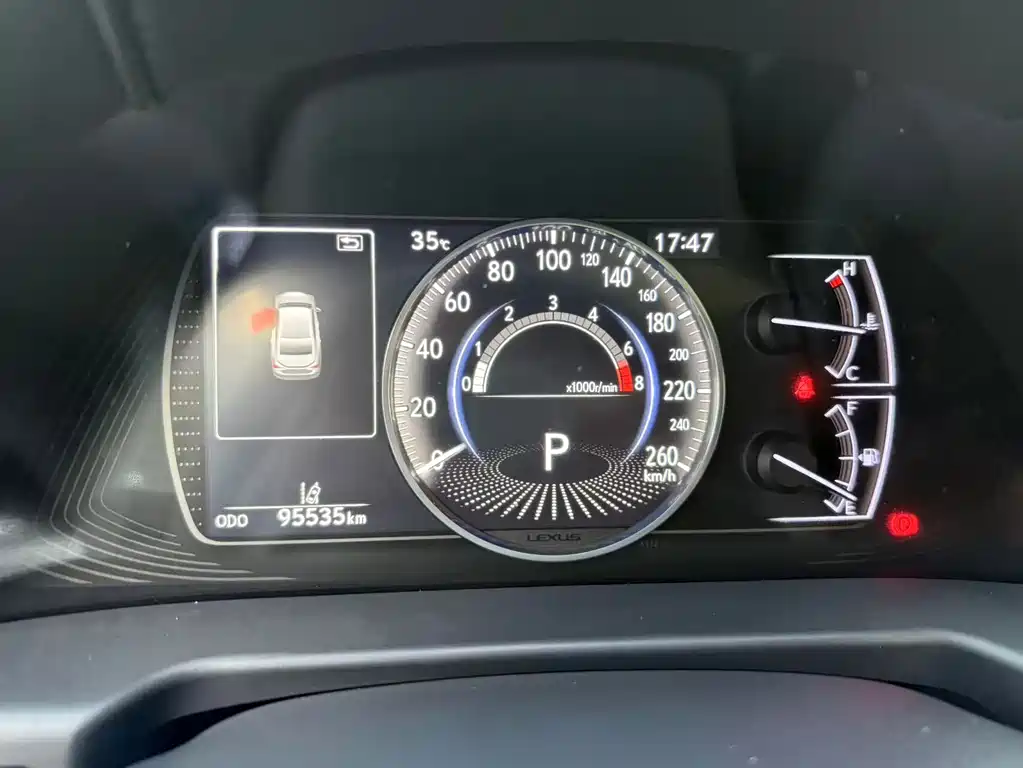 Lexus ES — миниатюра 18