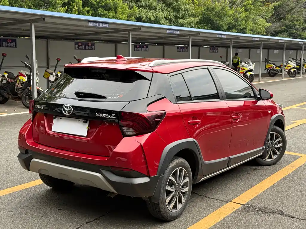 TOYOTA YARIS L ZHIXUAN
