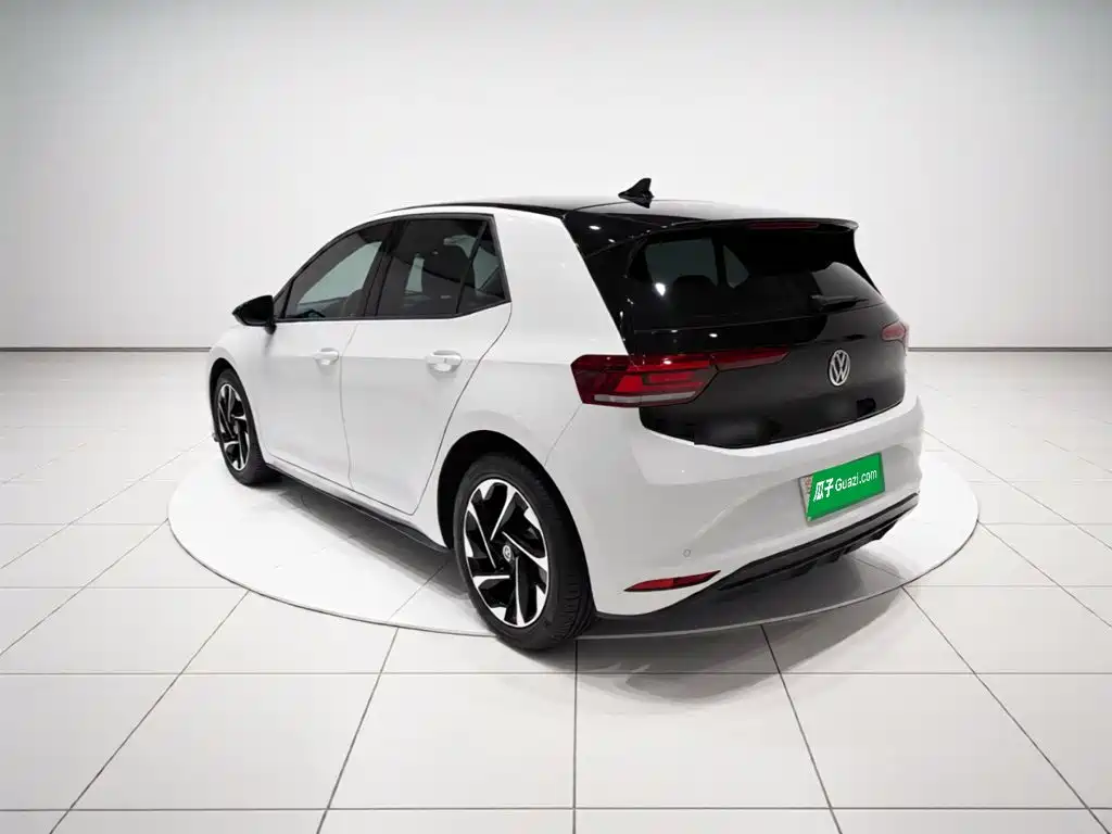 Volkswagen ID.3 — миниатюра 4