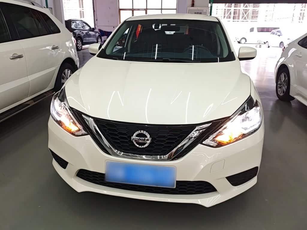 Nissan Sylphy 1.6 л 2024 г. Белый, пробег 13000 км