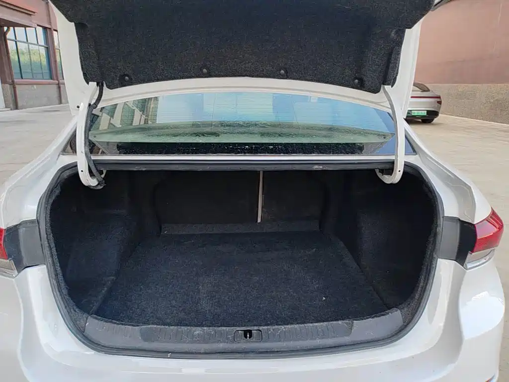 Buick Excelle — миниатюра 19