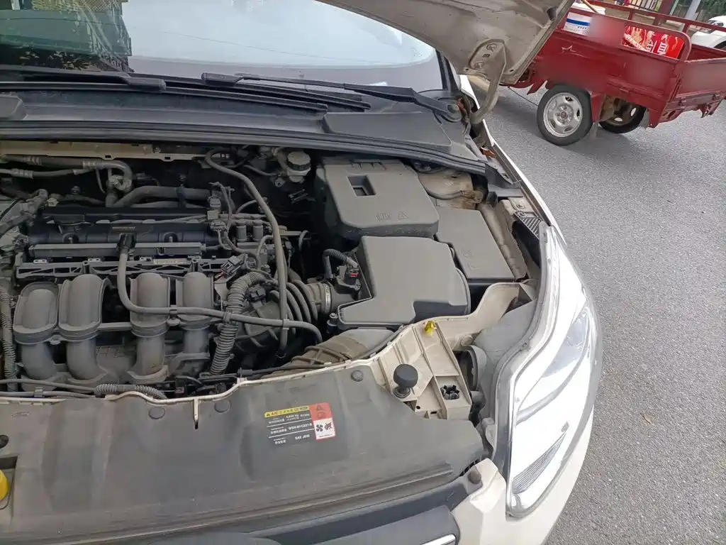Ford Focus — миниатюра 21