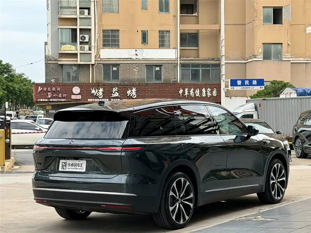 NIO ES8 2024 100kWh