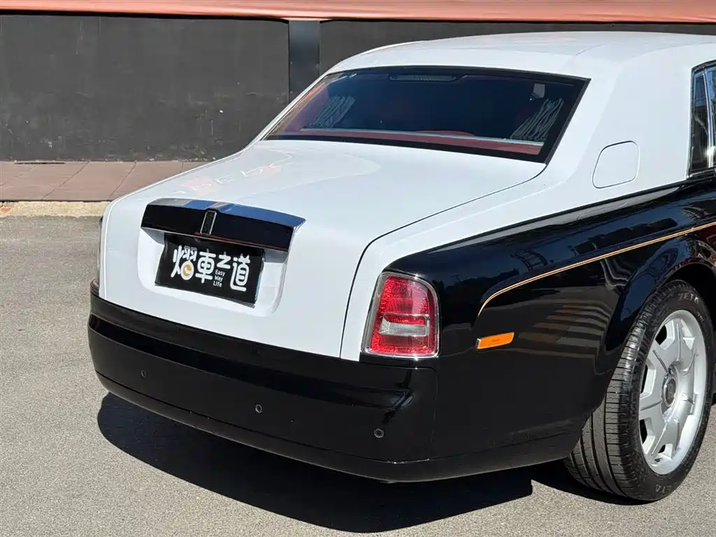 Rolls-Royce Phantom 6.7L Extended Edition EWB, фото 29