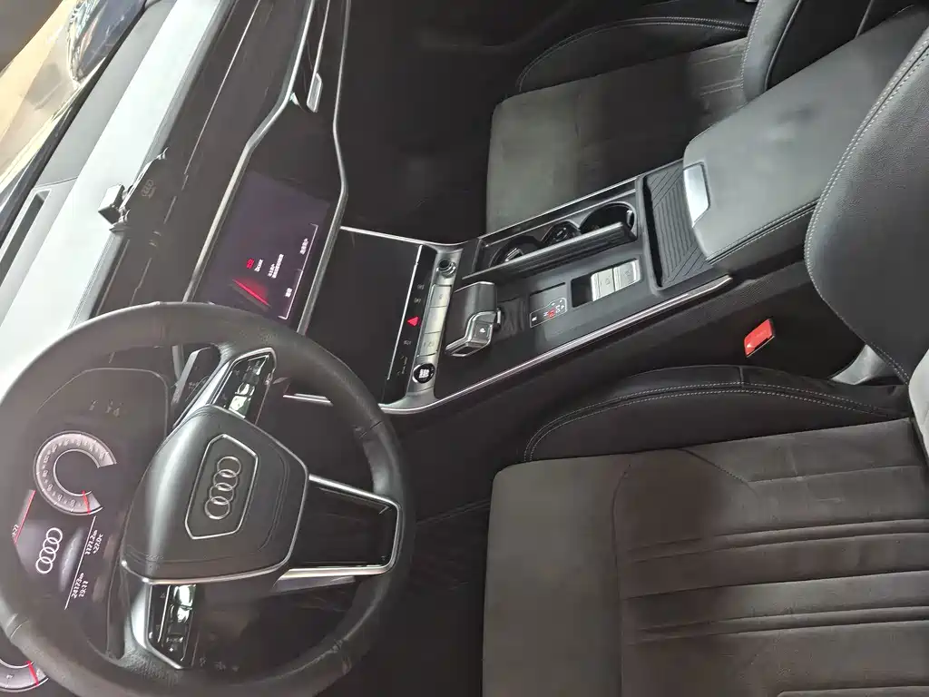 Audi A6L — миниатюра 4