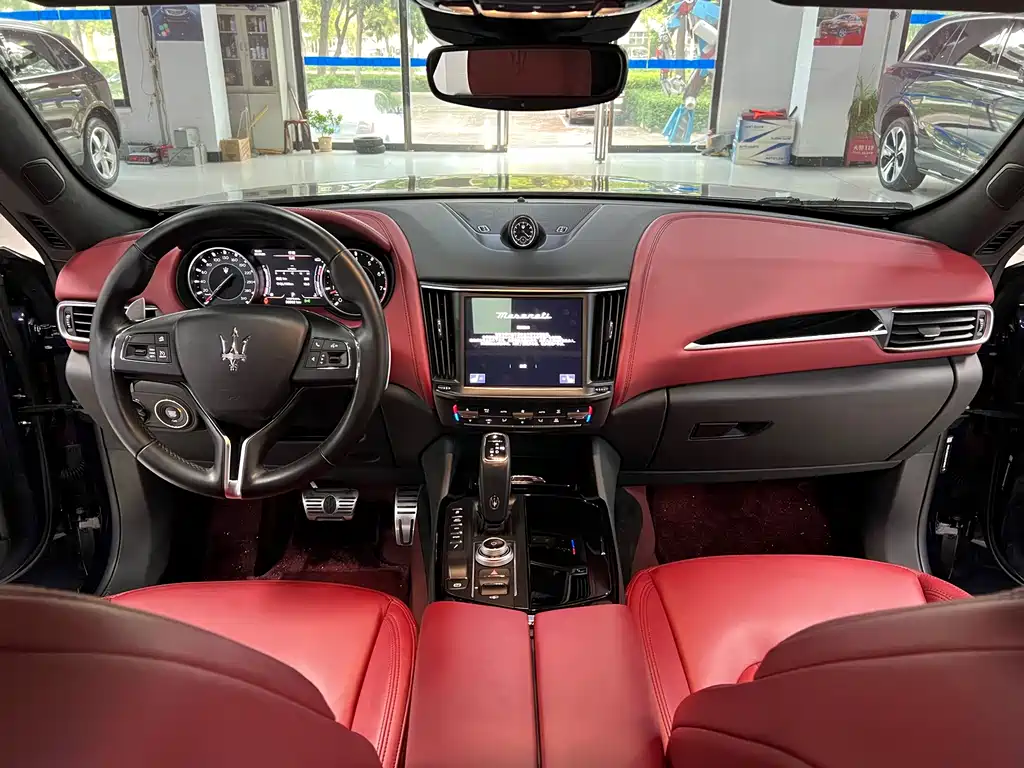 Maserati Levante — миниатюра 10
