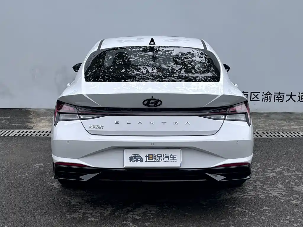 Hyundai Elantra — миниатюра 29