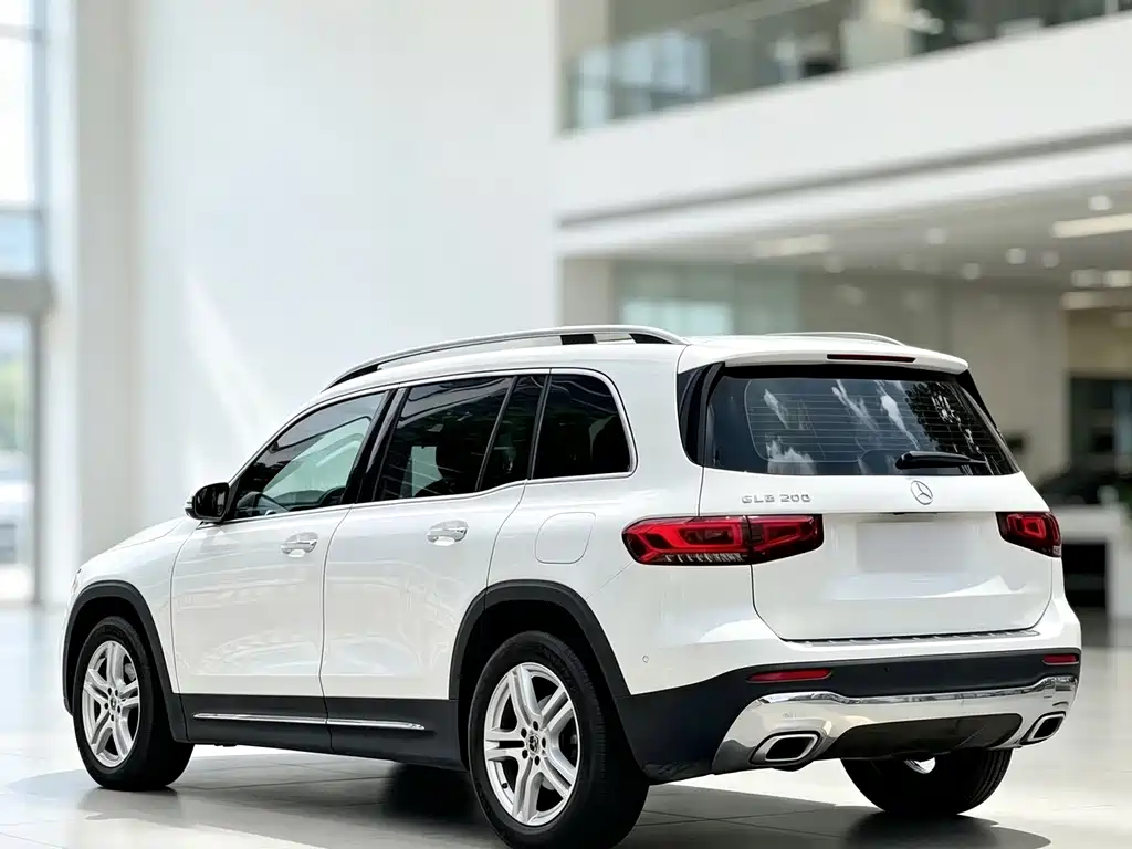 Mercedes-Benz GLB — миниатюра 5