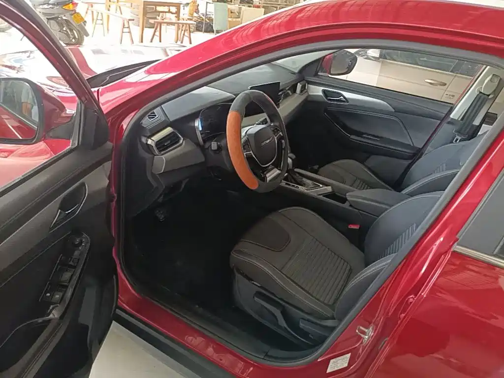 BAIC X3 — миниатюра 16