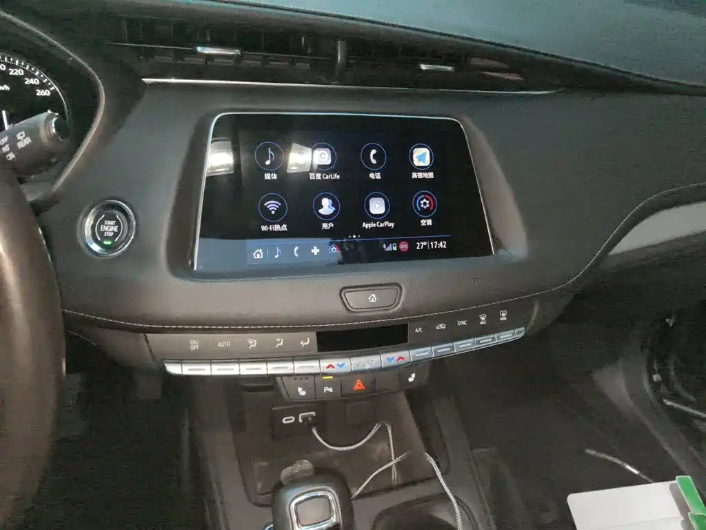 Cadillac XT4 — миниатюра 9