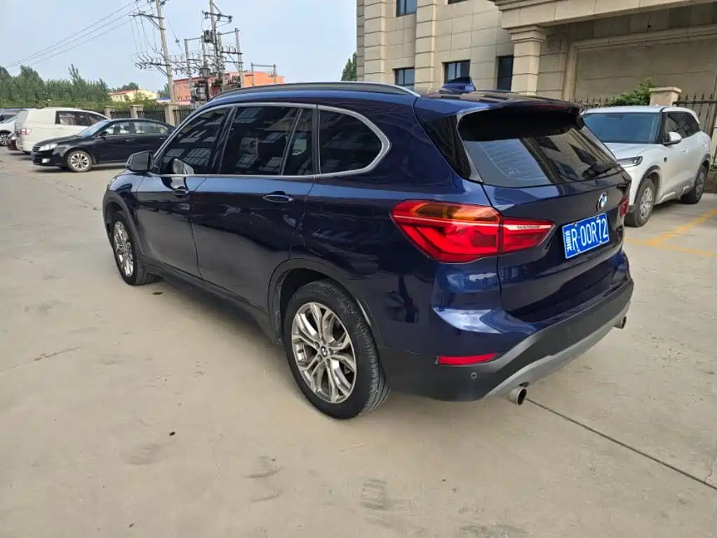 BMW X1 — миниатюра 6