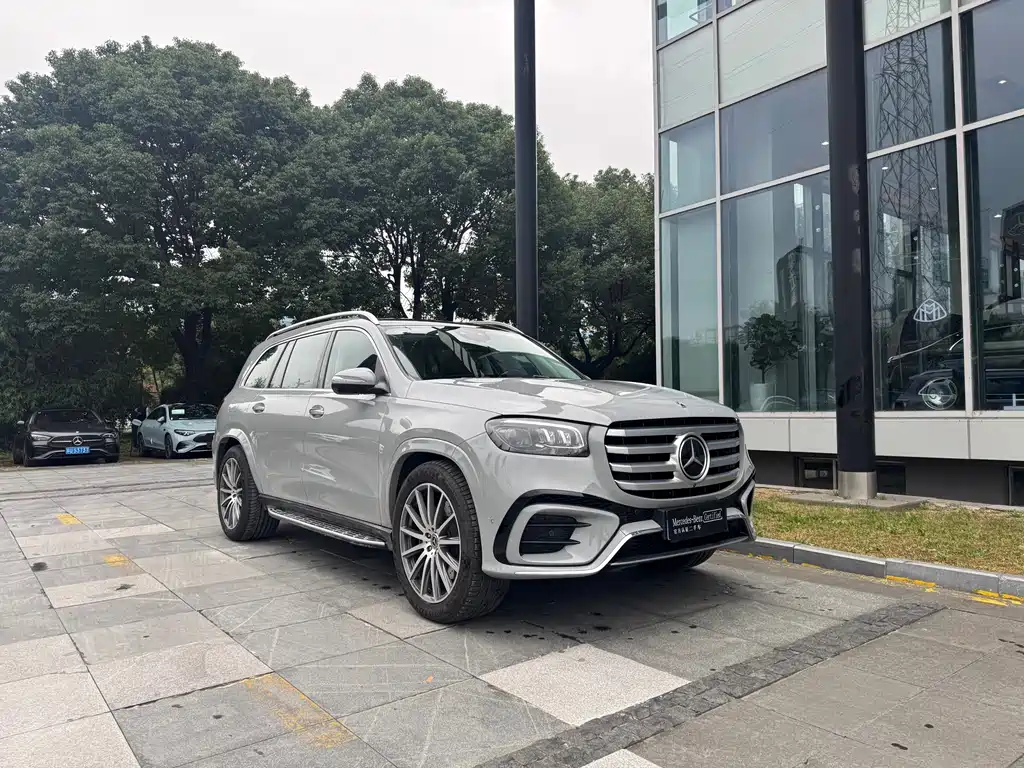 MERCEDES-BENZ GLS