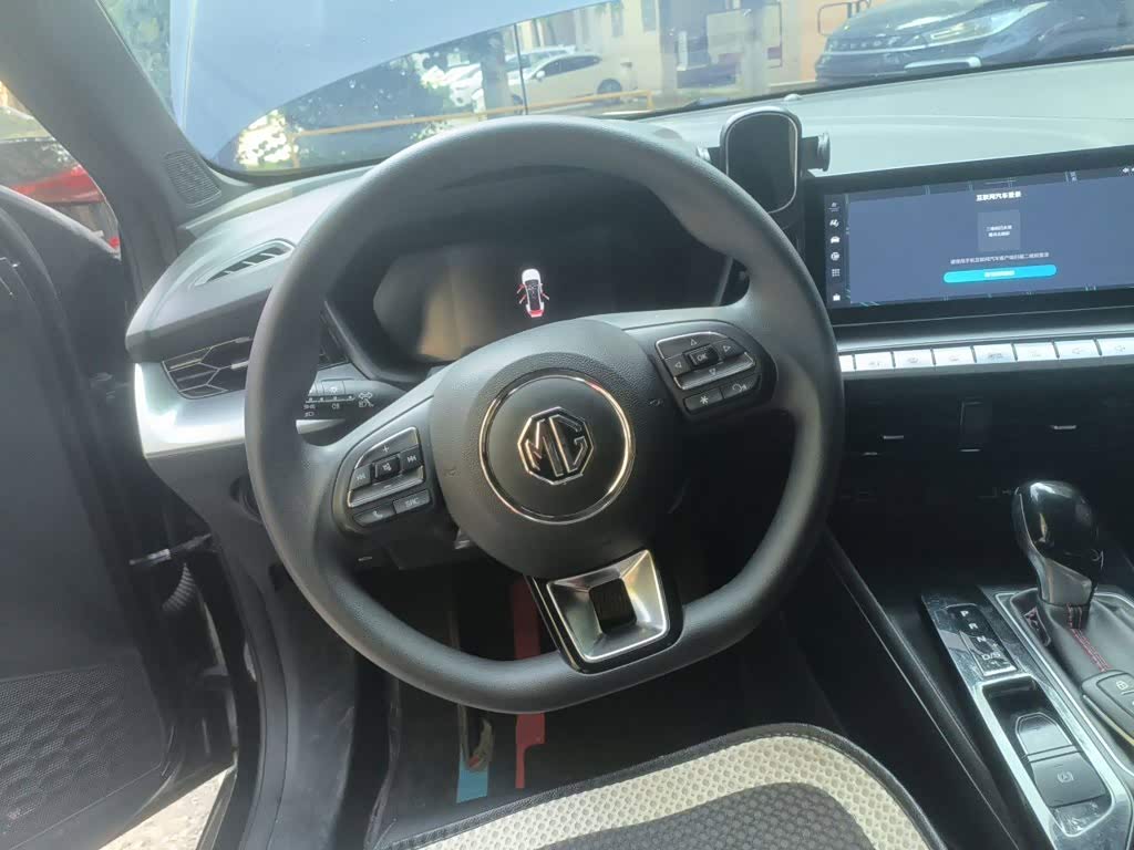 MG MG5 1.5 л 2023 г. Чёрный, пробег 30800 км