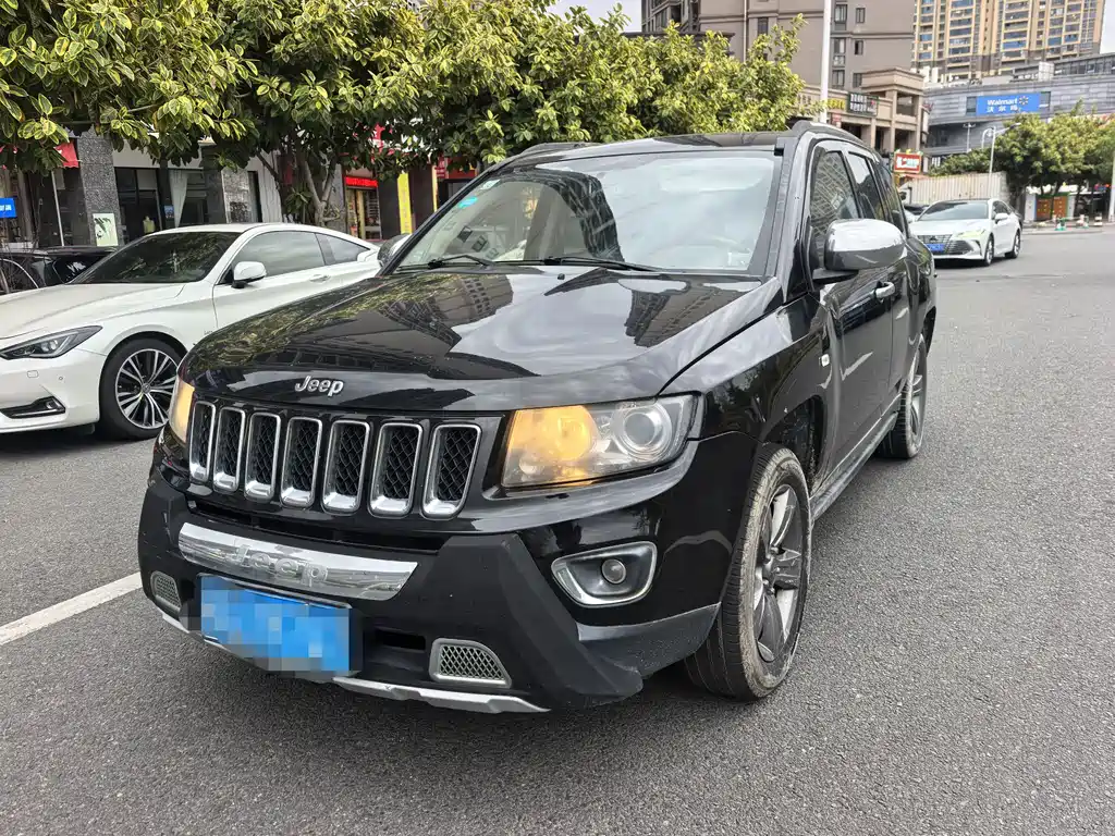 Jeep Compass (Import) 2014