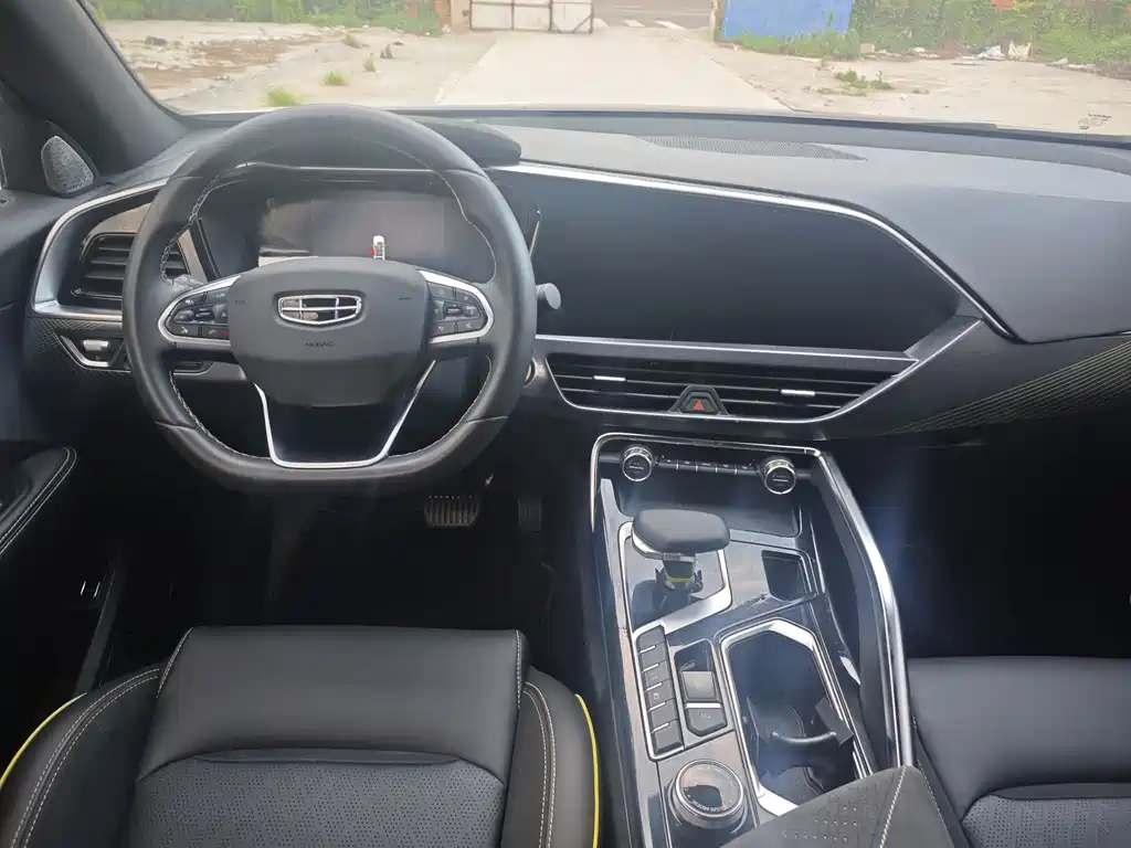 Geely TugellaS S 2021 2.0TD AT