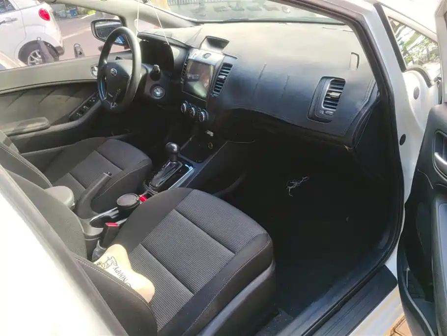 Kia K3 2016 1.6L AT GL