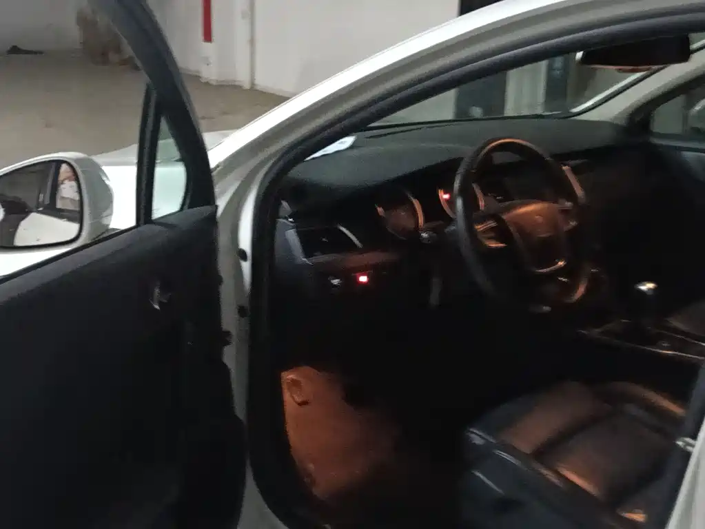Peugeot 508 — миниатюра 9