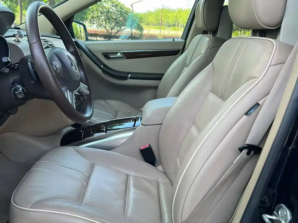 Mercedes-Benz R-Class — миниатюра 7