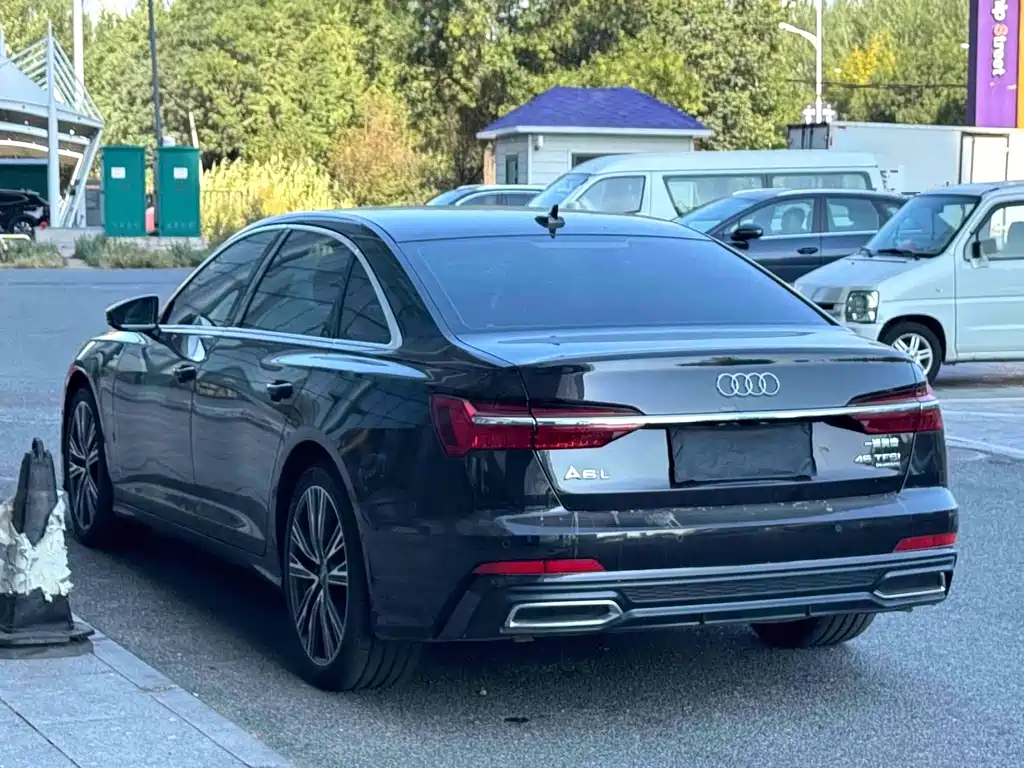 Audi A6L — миниатюра 5