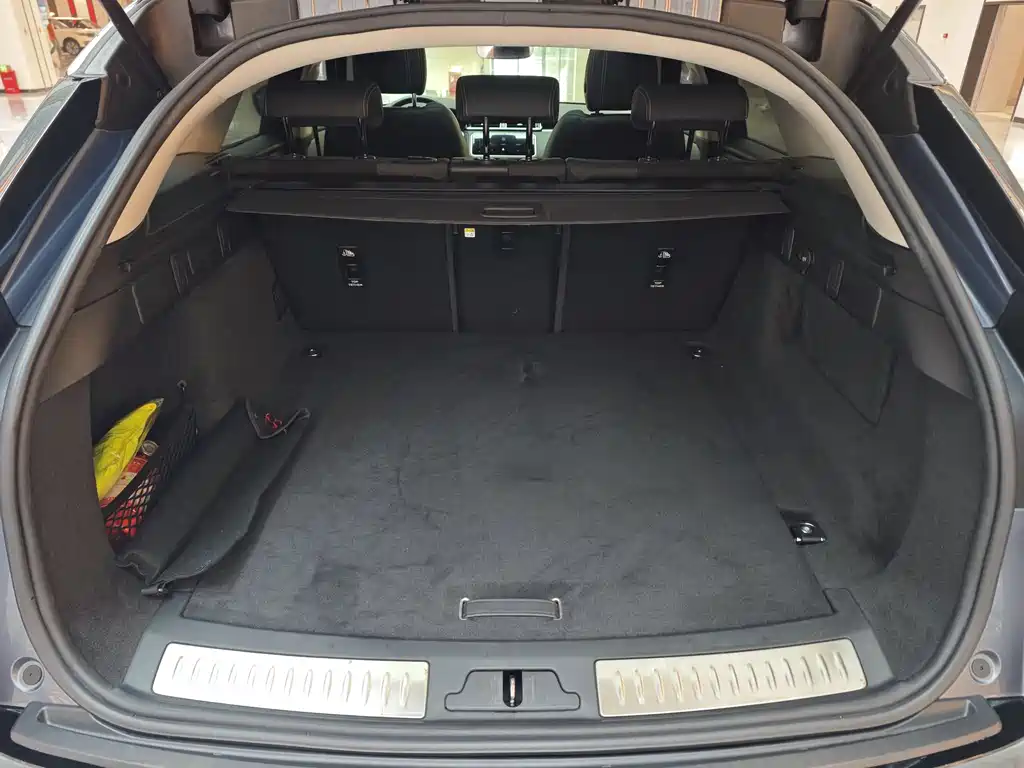 Land Rover Range Rover Velar 2021 P250