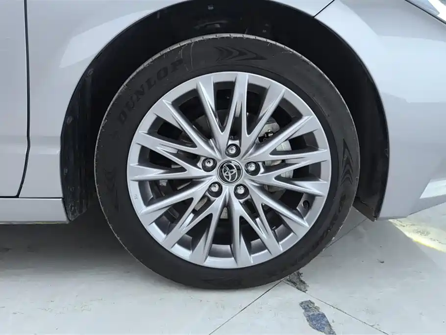 Toyota Avalon 2024 2.0L Luxury