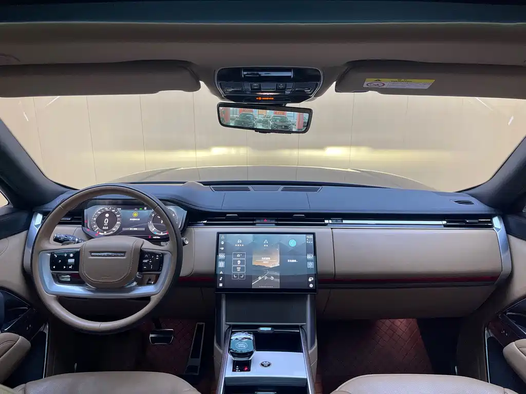 Land Rover Range Rover — миниатюра 5