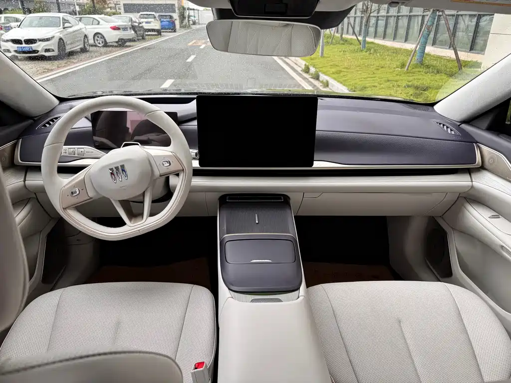 Buick Electra L7 — миниатюра 7