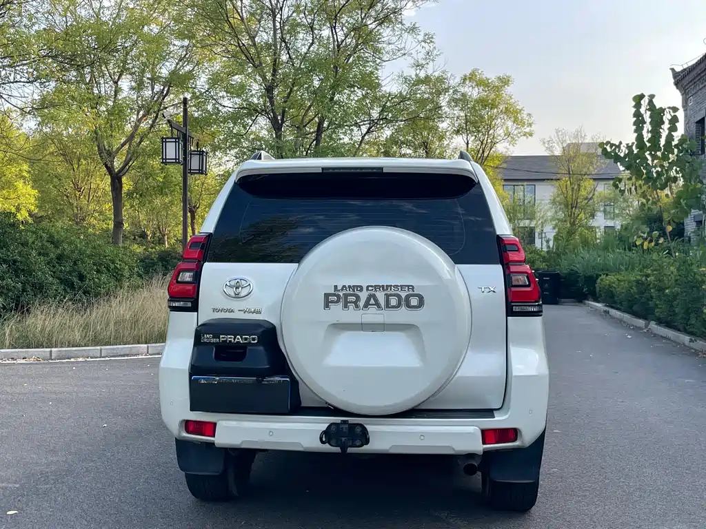Toyota Prado — миниатюра 5