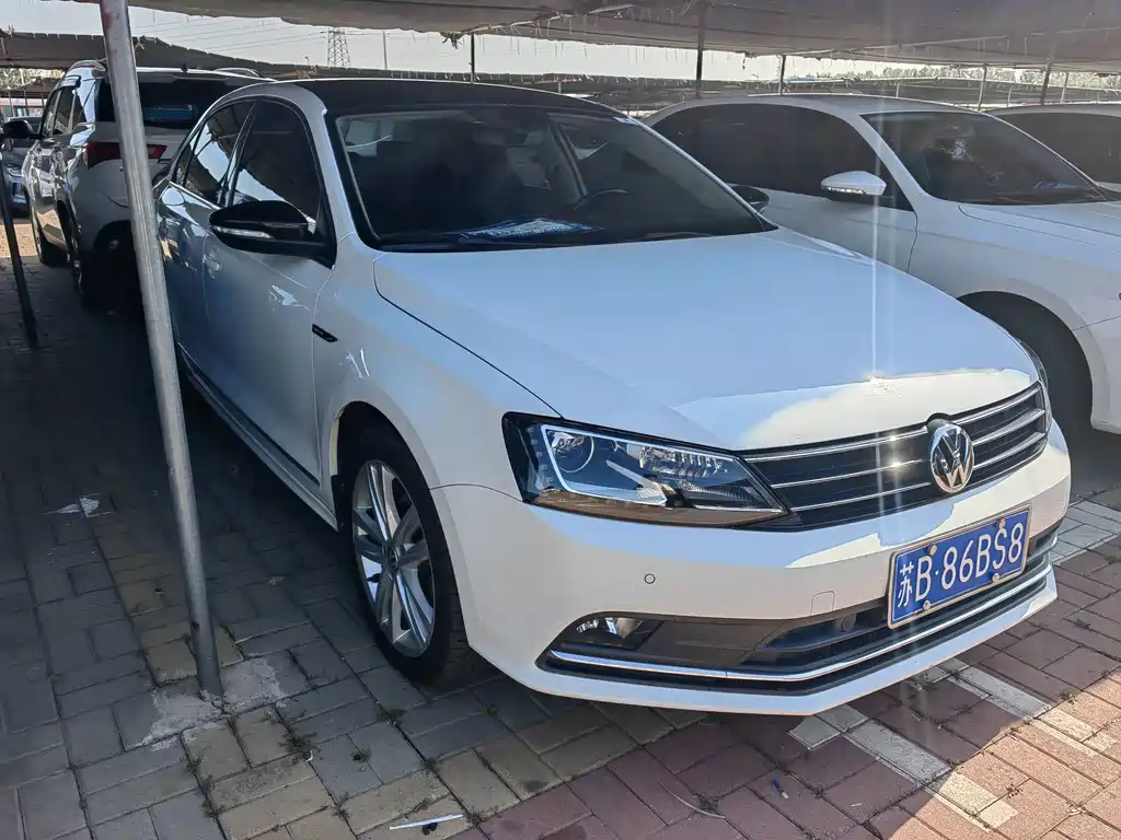 Volkswagen Sagitar — миниатюра 2