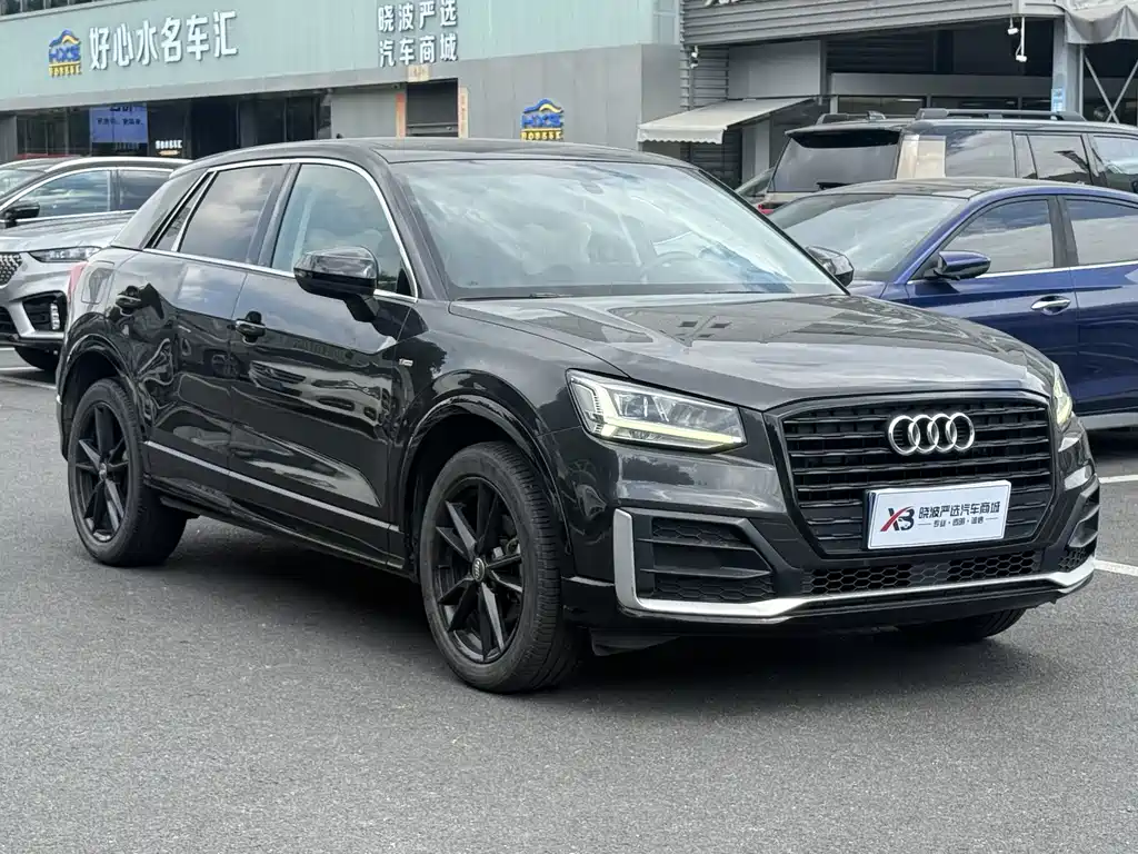 Audi Q2L — миниатюра 3