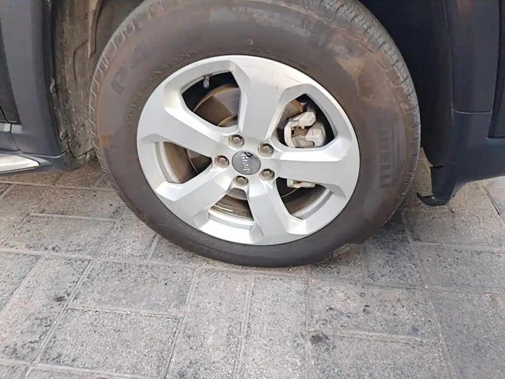 Jeep Compass — миниатюра 24