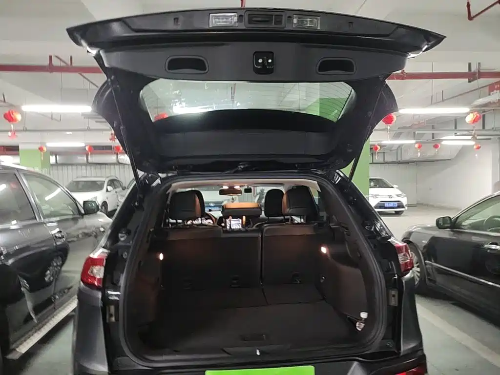 Jeep Cherokee — миниатюра 15