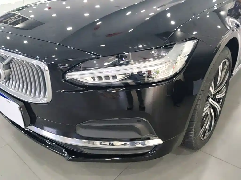 Volvo S90 — миниатюра 24