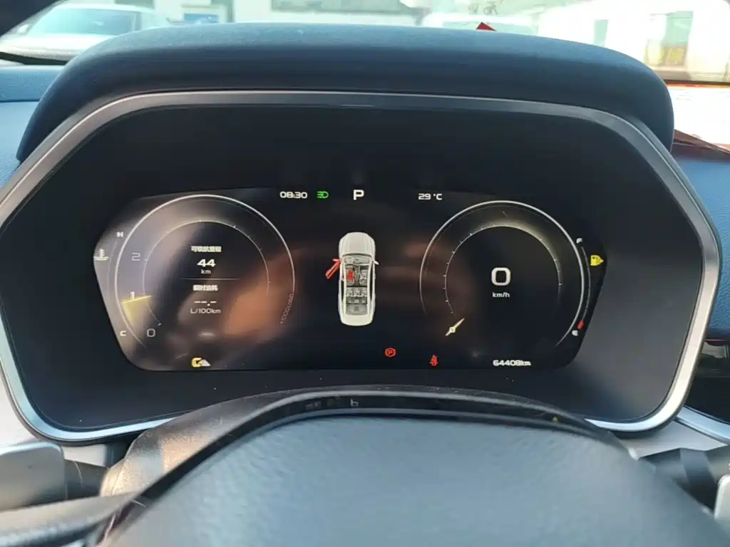 Geely Xingrui — миниатюра 12