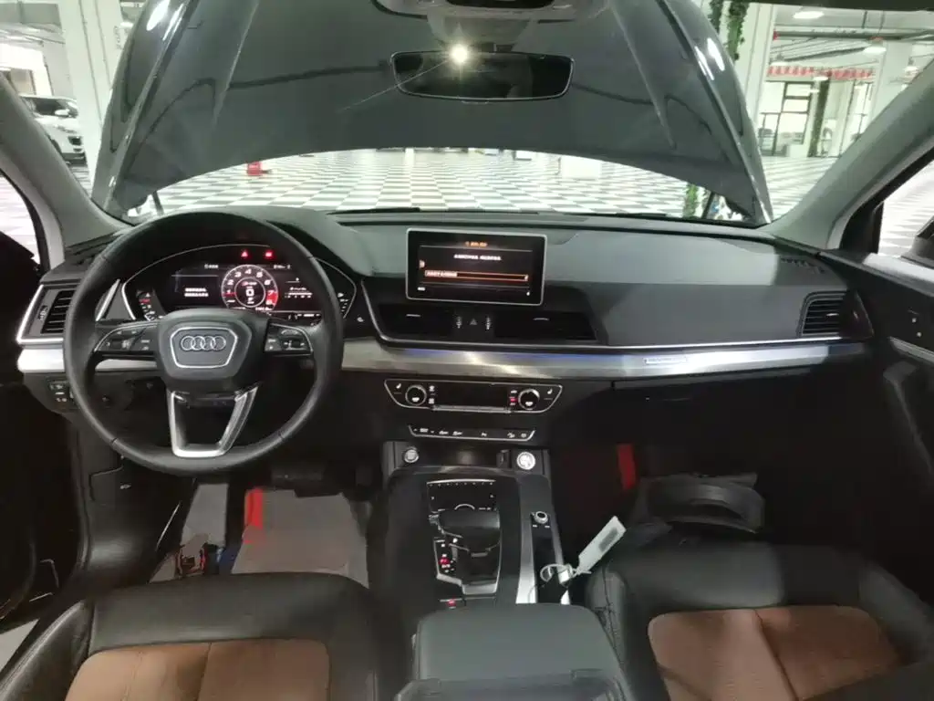 Audi Q5L — миниатюра 10