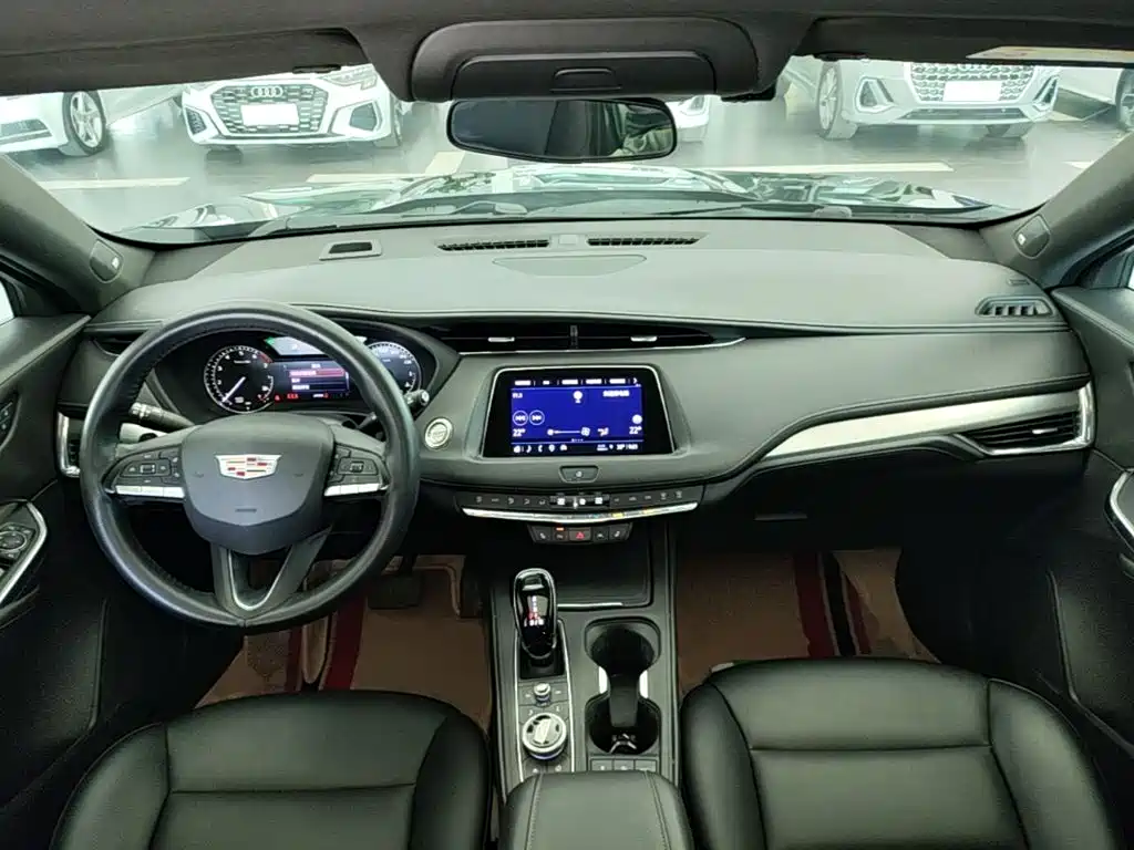 Cadillac XT4 — миниатюра 10