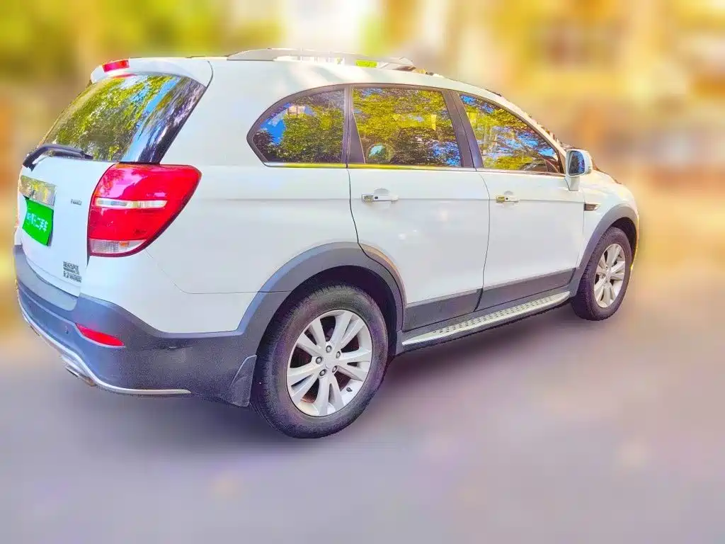 Chevrolet Captiva — миниатюра 6