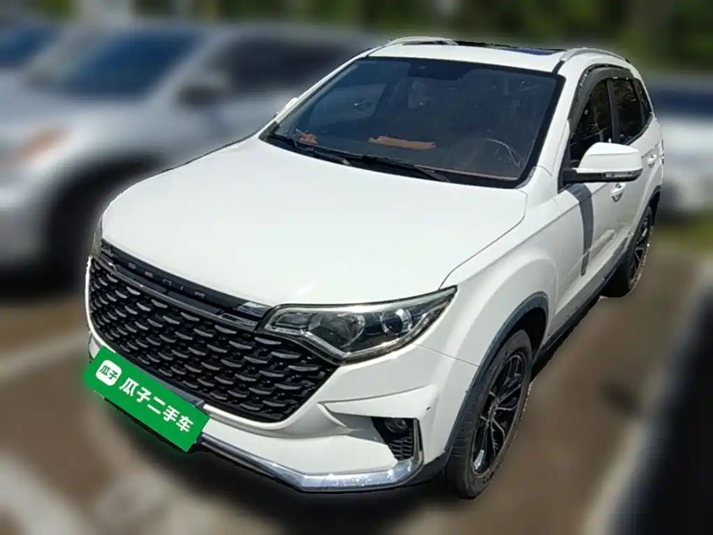 FAW Senya R7