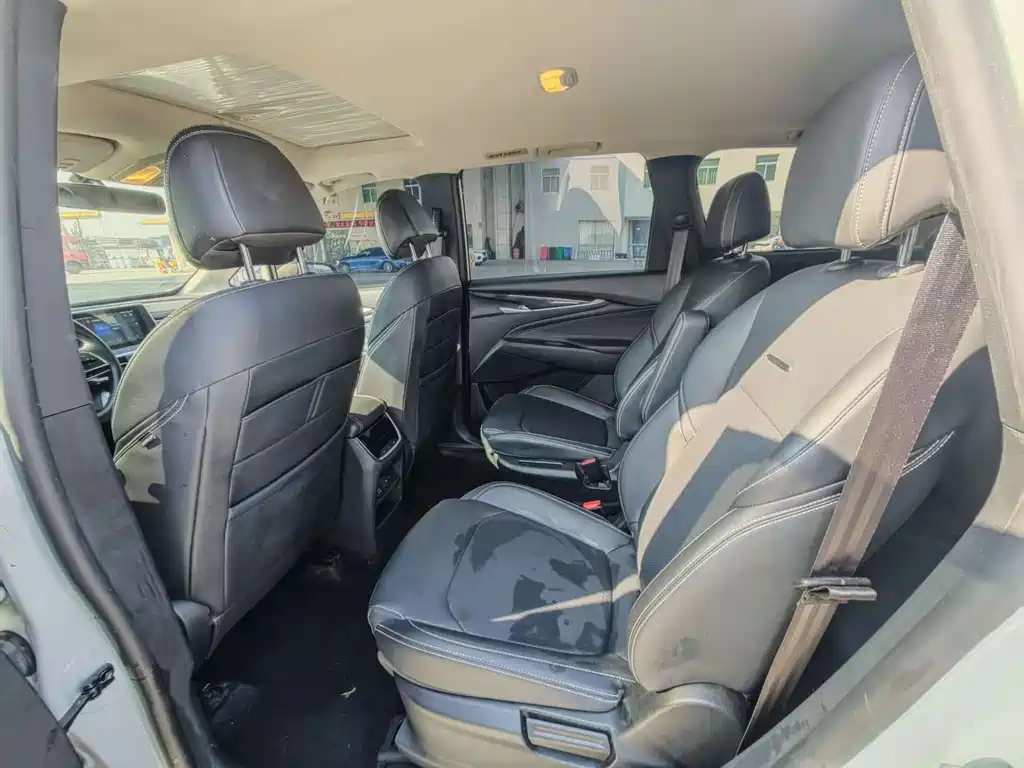 SAIC MAXUS CHASE G50